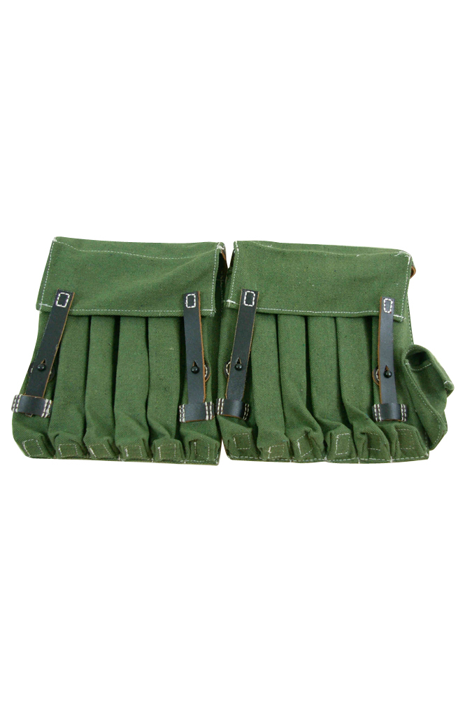 German Field Gears,MP40 MP38  Fallschirmjager Pouches