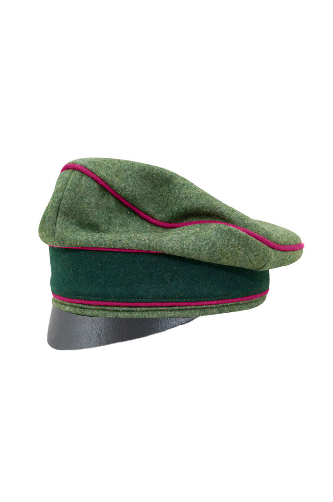 WW2 german General Staff,ww2 General Staff,OKW,OKH,General Staff uniforms,OKW uniforms,OKH uniforms,General Staff visa caps,OKW trousers,OKH visa caps