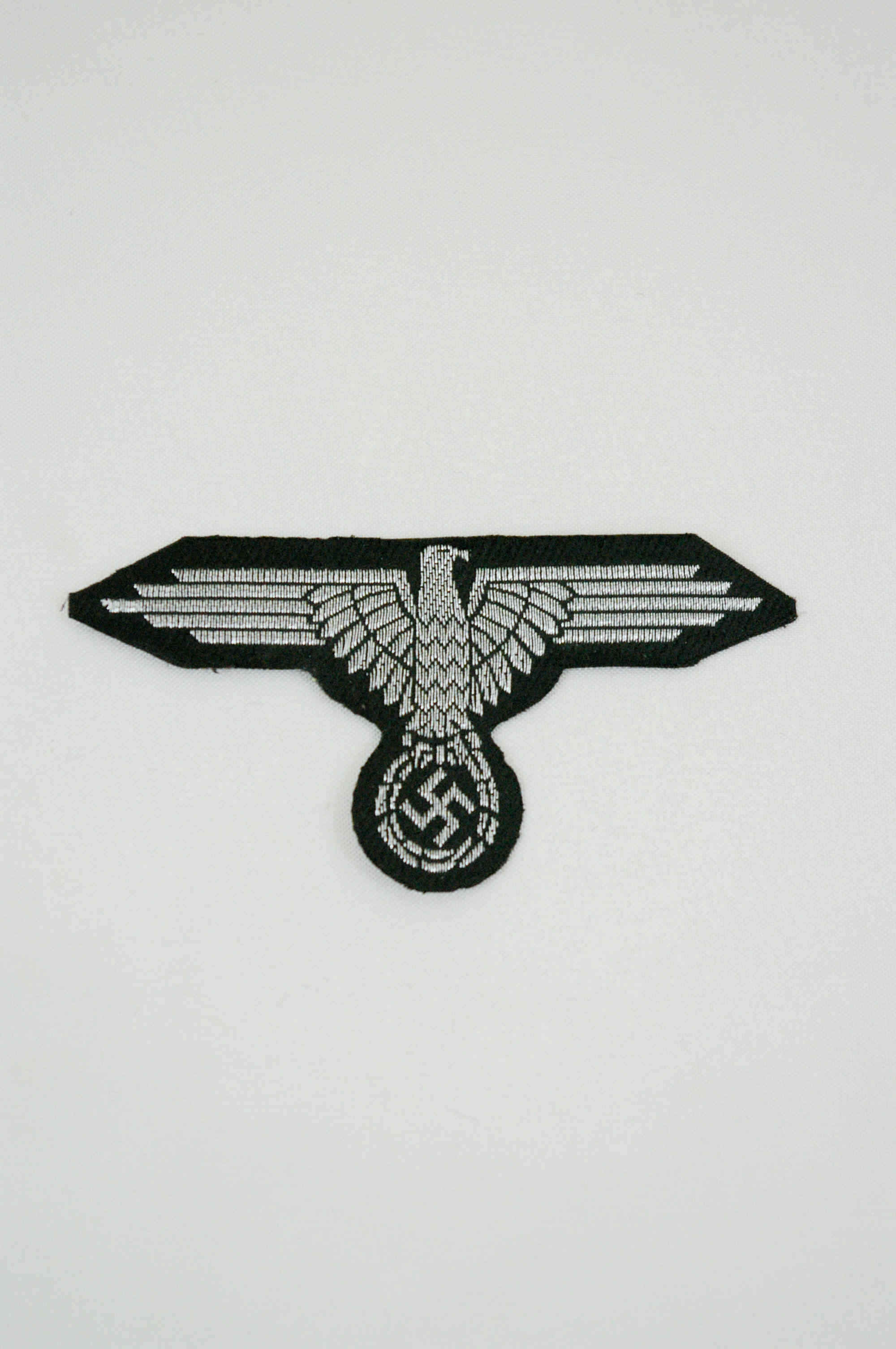 WW2 german badge,wehrmacht Breast Eagle,Luftwaffe Breast Eagle,SS Breast Eagle,SS Sleeve Eagle,german badge WWII,militaria german,WWII german,wehrmacht badge,Luftwaffe badge,SS badge,german sleeve eagle,german eagle badge,ss eagle,wehrmacht badge,WWII military surplus,WWII german insignia