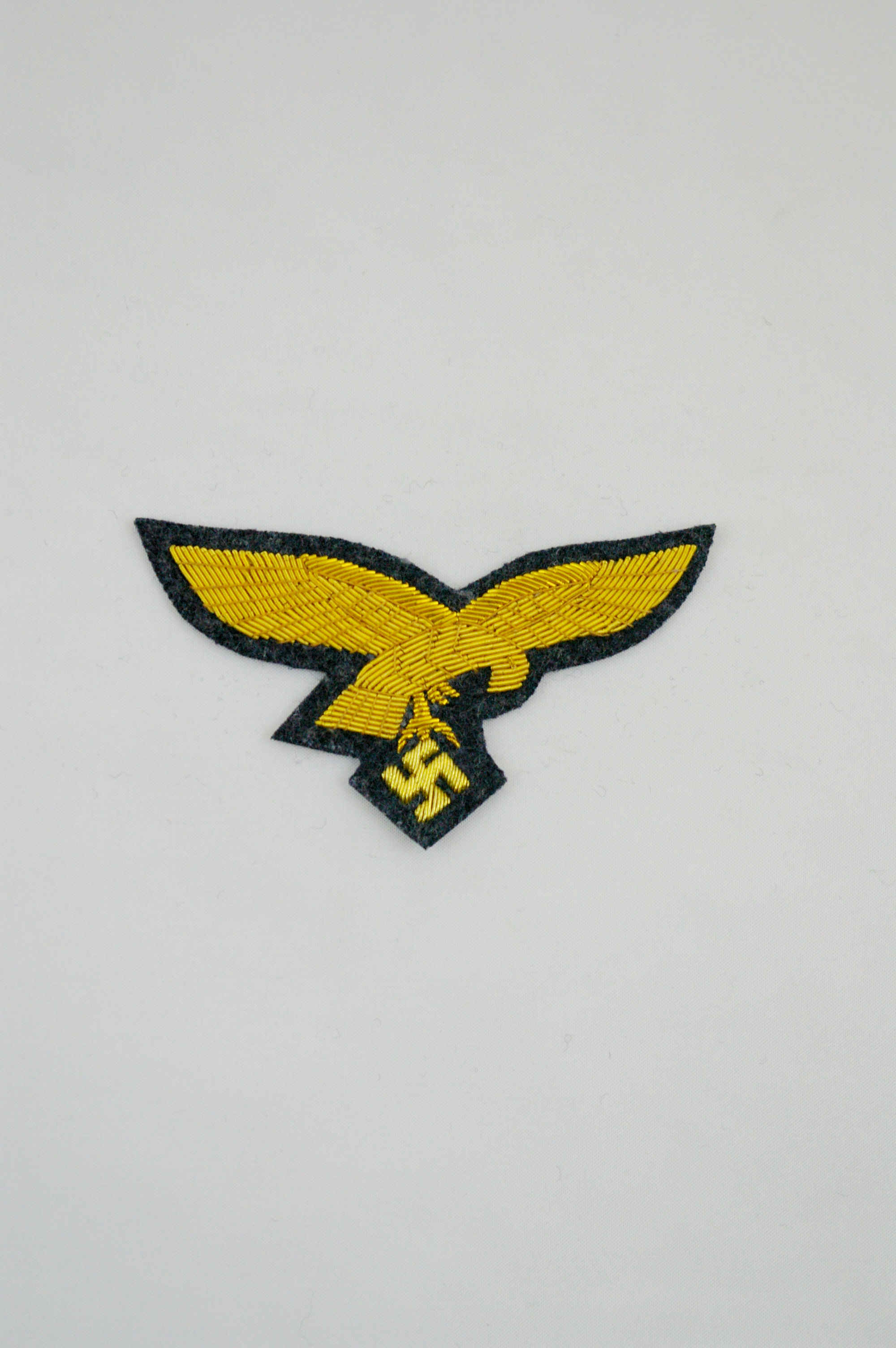 WW2 german badge,wehrmacht Breast Eagle,Luftwaffe Breast Eagle,SS Breast Eagle,Luftwaffe Breast Eagle,german badge WWII,militaria german,WWII german,wehrmacht badge,Luftwaffe badge,SS badge,german breast eagle,breast eagle badge,wehrmacht badge,WWII military surplus,WWII german insignia