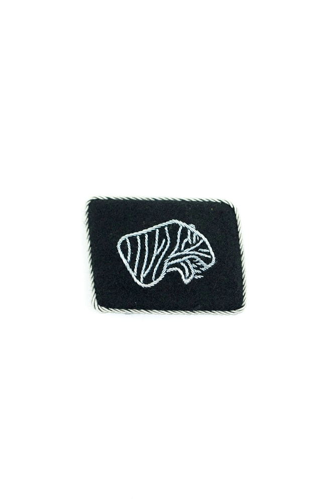 WW2 german badge,wehrmacht collar insignia,Luftwaffe collar insignia,SS collar insignia,SS Indian Volunteer collar tab,german badge WWII,militaria german,WWII german,wehrmacht badge,Luftwaffe badge,SS badge,WWII military surplus,WWII german insignia,german collar insignia