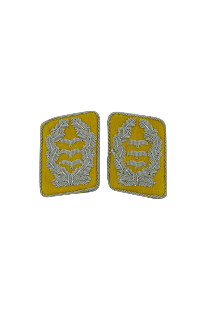 WW2 german badge,wehrmacht collar insignia,Luftwaffe collar insignia,SS collar insignia,Luftwaffe Flight Fallschirmjager Oberst Collar Tabs,german badge WWII,militaria german,WWII german,wehrmacht badge,Luftwaffe badge,SS badge,WWII military surplus,WWII german insignia,german collar insignia