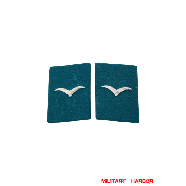WWII German Luftwaffe Field Divisions Flieger Collar Tabs WW2 german badge,wehrmacht collar insignia,Luftwaffe collar insignia,SS collar insignia,Luftwaffe Field Divisions Flieger Collar Tabs,german badge WWII,militaria german,WWII german,wehrmacht badge,Luftwaffe badge,SS badge,WWII military surplus,WWII german insignia,german collar insignia