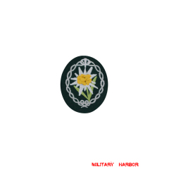 WWII German heer mountain troops edelweiss sleeve insignia early model WW2 german badge,wehrmacht badge,Luftwaffe badge,SS badge,heer mountain troops edelweiss sleeve insignia,german badge WWII,militaria german,WWII german,wehrmacht badge,Luftwaffe badge,SS badge,WWII military surplus,WWII german insignia,german sleeve badge,SS Trade Insignia