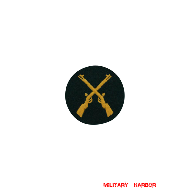 WWII German heer weapon maintenance sergeants early model sleeve trade insignia WW2 german badge,wehrmacht badge,Luftwaffe badge,SS badge,heer weapon maintenance sergeants sleeve trade insignia,german badge WWII,militaria german,WWII german,wehrmacht badge,Luftwaffe badge,SS badge,WWII military surplus,WWII german insignia,german sleeve badge,SS Trade Insignia