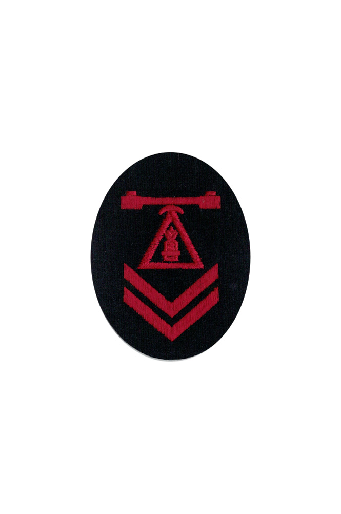 WW2 german badge,wehrmacht badge,Luftwaffe badge,Kriegsmarine badge,Kriegsmarine Rang finder operator with training as specialty trade insignia,german badge WWII,militaria german,WWII german,wehrmacht badge,Luftwaffe badge,SS badge,WWII military surplus,WWII german insignia,german sleeve badge,SS Trade Insignia