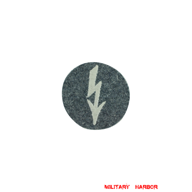 WWII German Luftwaffe signals personnel of flying and flak branches sleeve trade insignia WW2 german badge,wehrmacht badge,Luftwaffe badge,SS badge,LW signals personnel of flying and flak branches sleeve trade insignia,german badge WWII,militaria german,WWII german,wehrmacht badge,Luftwaffe badge,SS badge,WWII military surplus,WWII german insignia,german sleeve badge,SS Trade Insignia