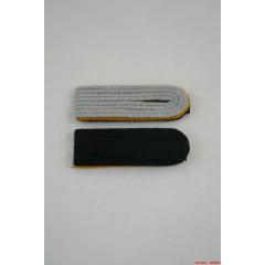 WW2 german badge,wehrmacht Shoulder Boards,Luftwaffe Shoulder Boards,SS Shoulder Boards,SS cavalry Officer Shoulder Boardswehrmacht badge,WWII military surplus,WWII german insignia,shoulderboards insignia,shoulderboards cyphers,shoulderboards pin,shoulderboards badge