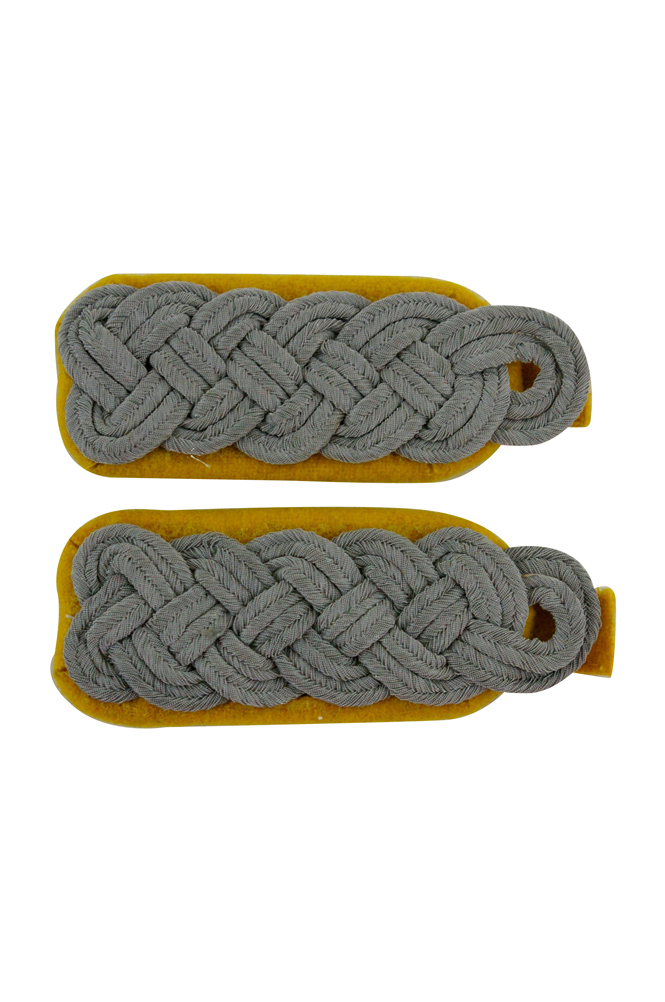 WW2 german badge,wehrmacht Shoulder Boards,Luftwaffe Shoulder Boards,SS Shoulder Boards,Heer cavalry recon Shoulder Boardswehrmacht badge,WWII military surplus,WWII german insignia,shoulderboards insignia,shoulderboards cyphers,shoulderboards pin,shoulderboards badge