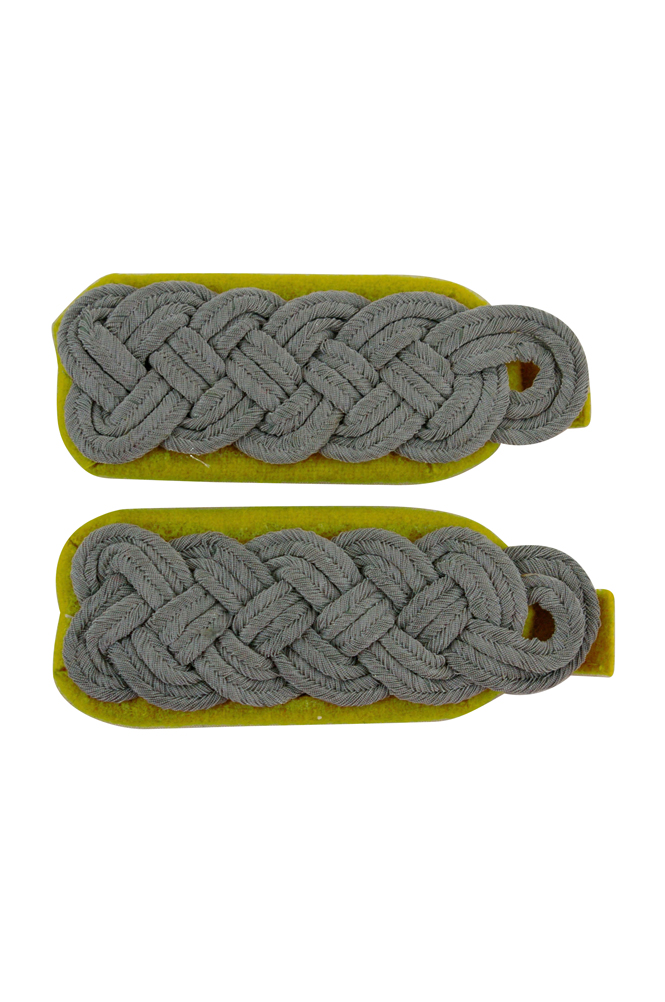 WW2 german badge,wehrmacht Shoulder Boards,Luftwaffe Shoulder Boards,SS Shoulder Boards,Heer Signal Shoulder Boardswehrmacht badge,WWII military surplus,WWII german insignia,shoulderboards insignia,shoulderboards cyphers,shoulderboards pin,shoulderboards badge