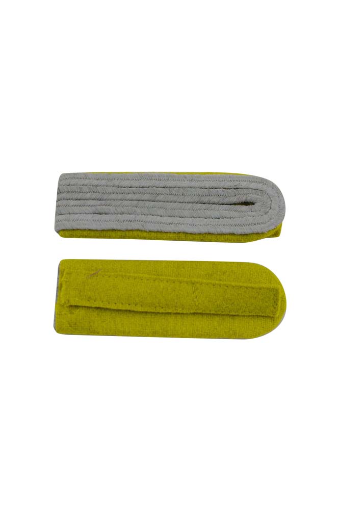 WW2 german badge,wehrmacht Shoulder Boards,Luftwaffe Shoulder Boards,SS Shoulder Boards,Heer Signals Shoulder Boardswehrmacht badge,WWII military surplus,WWII german insignia,shoulderboards insignia,shoulderboards cyphers,shoulderboards pin,shoulderboards badge