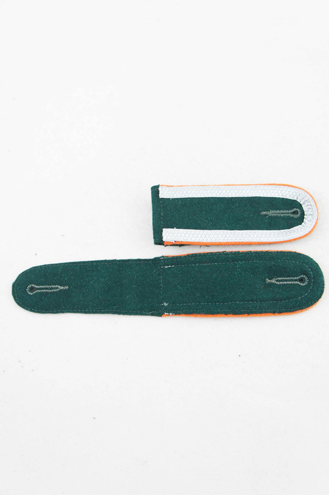WW2 german badge,wehrmacht Shoulder Boards,Luftwaffe Shoulder Boards,SS Shoulder Boards,Heer Fieldgendarmerie shoulder boardswehrmacht badge,WWII military surplus,WWII german insignia,shoulderboards insignia,shoulderboards cyphers,shoulderboards pin,shoulderboards badge
