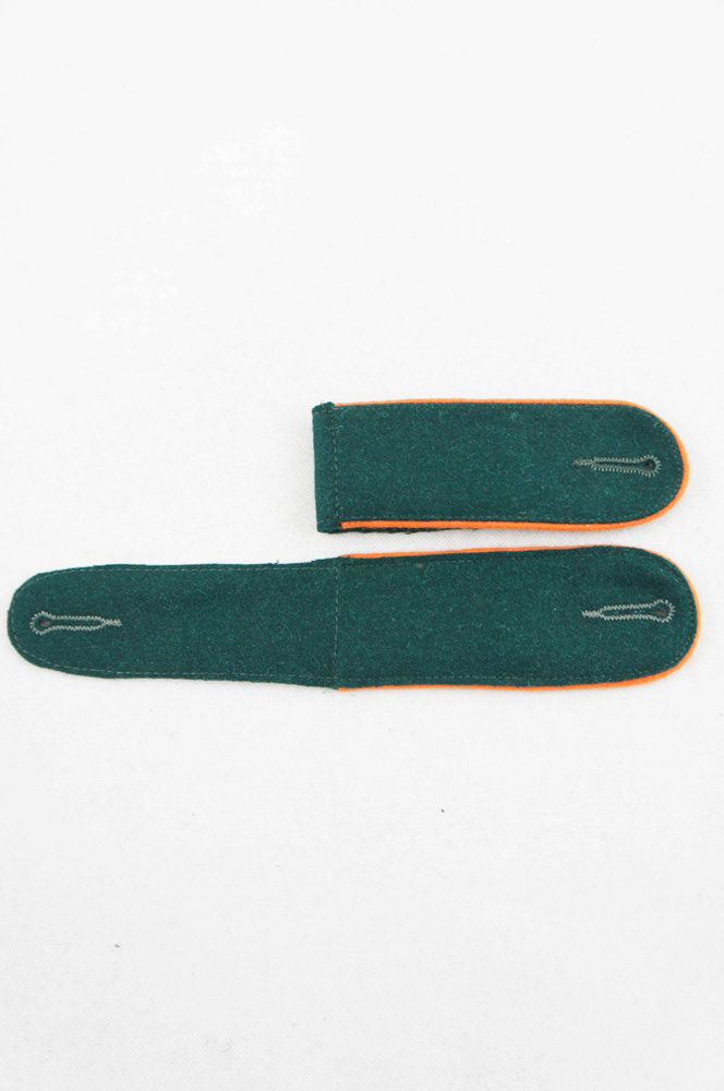 WW2 german badge,wehrmacht Shoulder Boards,Luftwaffe Shoulder Boards,SS Shoulder Boards,Heer Fieldgendarmerie shoulder boardswehrmacht badge,WWII military surplus,WWII german insignia,shoulderboards insignia,shoulderboards cyphers,shoulderboards pin,shoulderboards badge