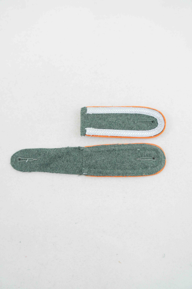 WW2 german badge,wehrmacht Shoulder Boards,Luftwaffe Shoulder Boards,SS Shoulder Boards,Heer Fieldgendarmerie shoulder boardswehrmacht badge,WWII military surplus,WWII german insignia,shoulderboards insignia,shoulderboards cyphers,shoulderboards pin,shoulderboards badge