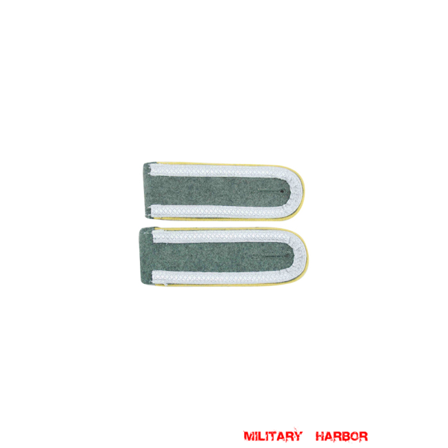 WWII German Heer later signals Unteroffizier Sergeant shoulder boards WW2 german badge,wehrmacht Shoulder Boards,Luftwaffe Shoulder Boards,SS Shoulder Boards,Heer Signals Shoulder Boardswehrmacht badge,WWII military surplus,WWII german insignia,shoulderboards insignia,shoulderboards cyphers,shoulderboards pin,shoulderboards badge