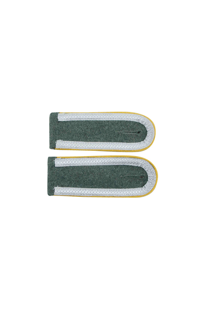 WW2 german badge,wehrmacht Shoulder Boards,Luftwaffe Shoulder Boards,SS Shoulder Boards,Heer cavalry recon Shoulder Boardswehrmacht badge,WWII military surplus,WWII german insignia,shoulderboards insignia,shoulderboards cyphers,shoulderboards pin,shoulderboards badge