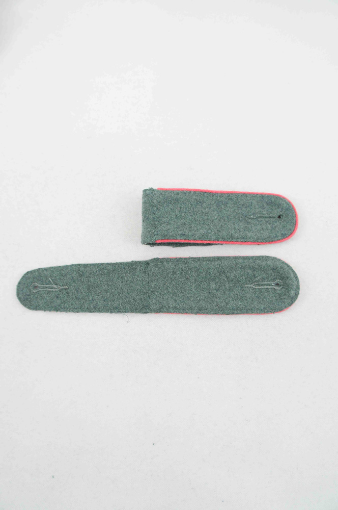 WW2 german badge,wehrmacht Shoulder Boards,Luftwaffe Shoulder Boards,SS Shoulder Boards,Heer panzer shoulder boardswehrmacht badge,WWII military surplus,WWII german insignia,shoulderboards insignia,shoulderboards cyphers,shoulderboards pin,shoulderboards badge