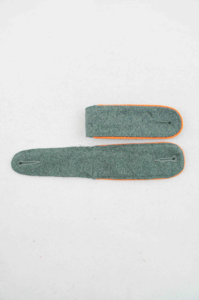 WW2 german badge,wehrmacht Shoulder Boards,Luftwaffe Shoulder Boards,SS Shoulder Boards,Heer Fieldgendarmerie shoulder boardswehrmacht badge,WWII military surplus,WWII german insignia,shoulderboards insignia,shoulderboards cyphers,shoulderboards pin,shoulderboards badge
