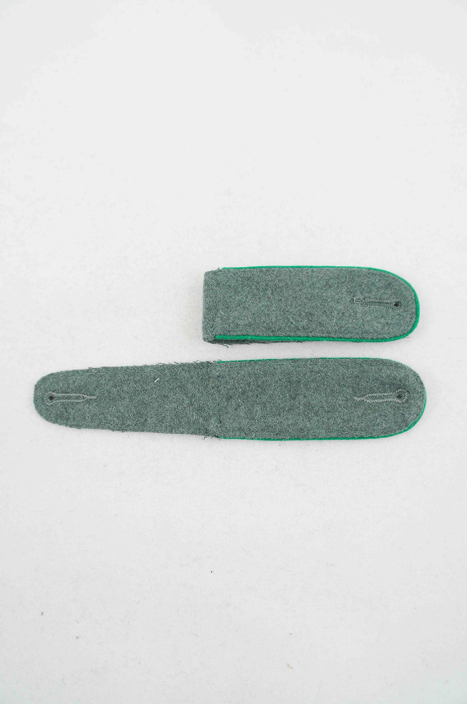 WW2 german badge,wehrmacht Shoulder Boards,Luftwaffe Shoulder Boards,SS Shoulder Boards,Heer Panzergrenadie shoulder boardswehrmacht badge,WWII military surplus,WWII german insignia,shoulderboards insignia,shoulderboards cyphers,shoulderboards pin,shoulderboards badge