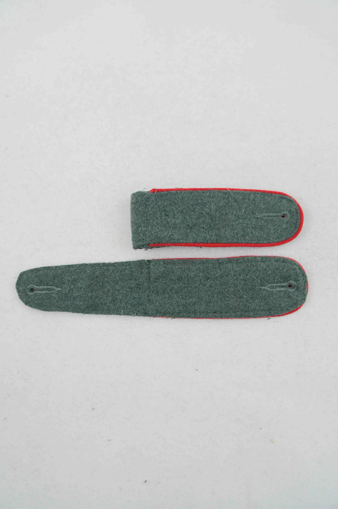 WW2 german badge,wehrmacht Shoulder Boards,Luftwaffe Shoulder Boards,SS Shoulder Boards,Heer artillery Shoulder Boardswehrmacht badge,WWII military surplus,WWII german insignia,shoulderboards insignia,shoulderboards cyphers,shoulderboards pin,shoulderboards badge