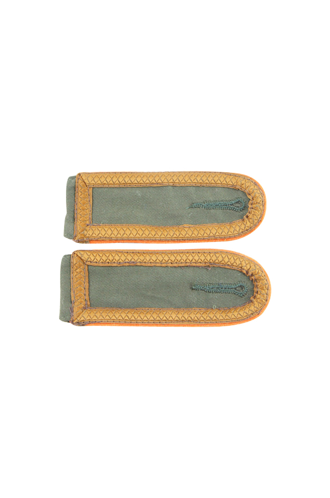WW2 german badge,wehrmacht Shoulder Boards,Luftwaffe Shoulder Boards,SS Shoulder Boards,Heer DAK Fieldgendarmerie shoulder boardswehrmacht badge,WWII military surplus,WWII german insignia,shoulderboards insignia,shoulderboards cyphers,shoulderboards pin,shoulderboards badge