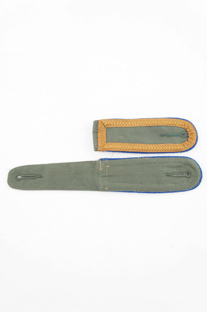 WW2 german badge,wehrmacht Shoulder Boards,Luftwaffe Shoulder Boards,SS Shoulder Boards,Heer DAK medical shoulder boardswehrmacht badge,WWII military surplus,WWII german insignia,shoulderboards insignia,shoulderboards cyphers,shoulderboards pin,shoulderboards badge