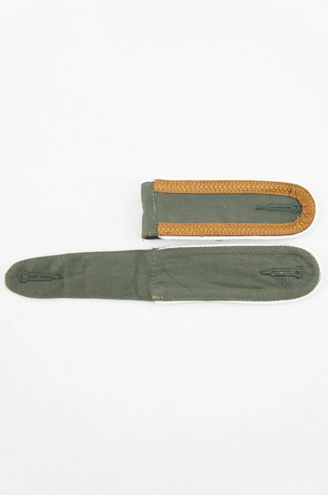 WW2 german badge,wehrmacht Shoulder Boards,Luftwaffe Shoulder Boards,SS Shoulder Boards,Heer DAK infantry shoulder boardswehrmacht badge,WWII military surplus,WWII german insignia,shoulderboards insignia,shoulderboards cyphers,shoulderboards pin,shoulderboards badge
