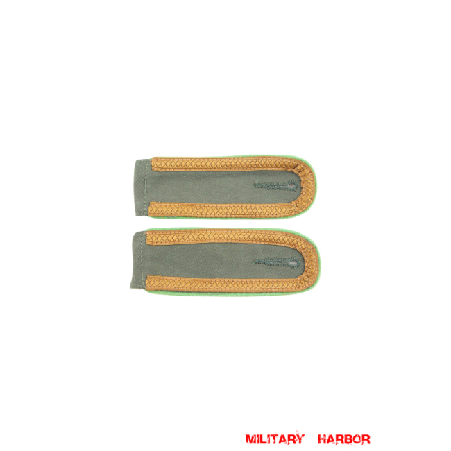 WWII German Heer DAK Mountain Troops Unteroffizier Sergeant shoulder boards WW2 german badge,wehrmacht Shoulder Boards,Luftwaffe Shoulder Boards,SS Shoulder Boards,Heer DAK Mountain Troops shoulder boardswehrmacht badge,WWII military surplus,WWII german insignia,shoulderboards insignia,shoulderboards cyphers,shoulderboards pin,shoulderboards badge