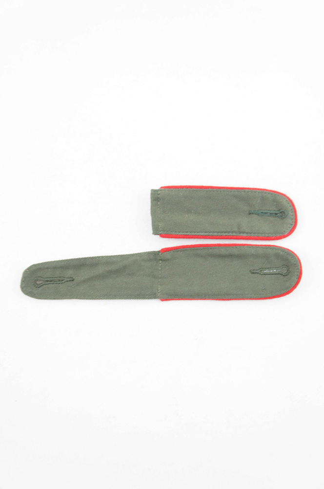 WW2 german badge,wehrmacht Shoulder Boards,Luftwaffe Shoulder Boards,SS Shoulder Boards,Heer DAK Artillery shoulder boardswehrmacht badge,WWII military surplus,WWII german insignia,shoulderboards insignia,shoulderboards cyphers,shoulderboards pin,shoulderboards badge