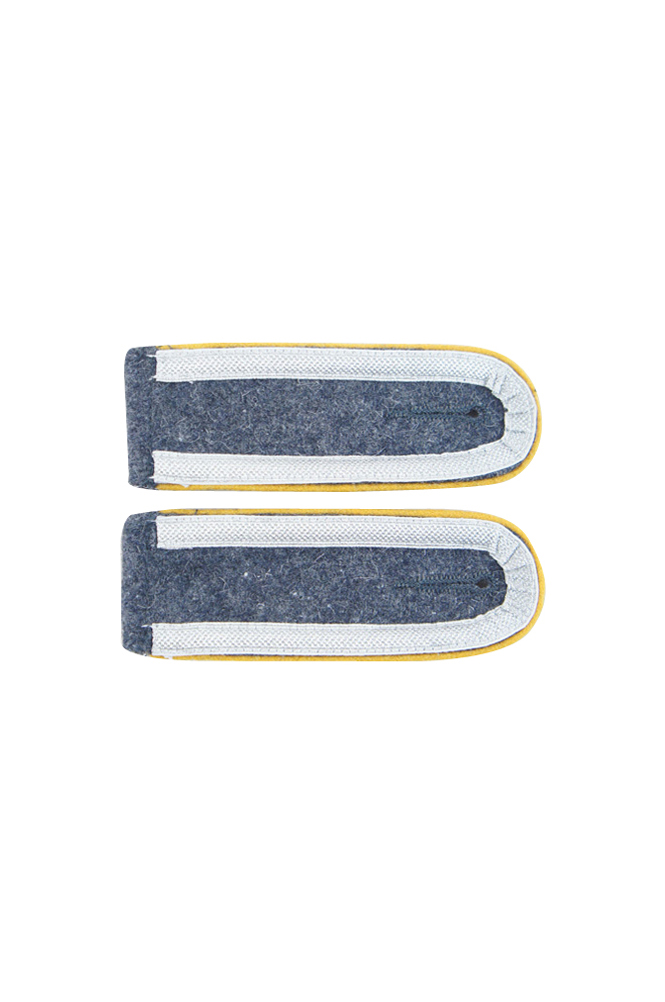 WW2 german badge,wehrmacht Shoulder Boards,Luftwaffe Shoulder Boards,SS Shoulder Boards,Luftwaffe flight shoulder boardswehrmacht badge,WWII military surplus,WWII german insignia,shoulderboards insignia,shoulderboards cyphers,shoulderboards pin,shoulderboards badge