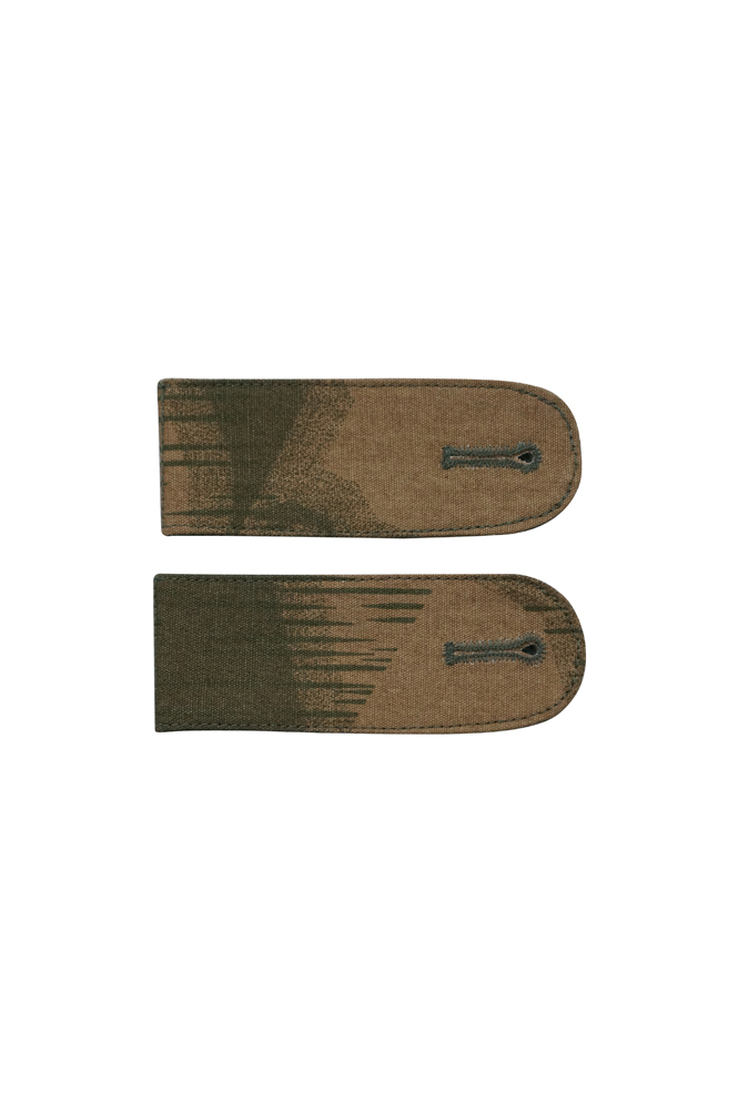 WW2 german badge,wehrmacht Shoulder Boards,Luftwaffe Shoulder Boards,SS Shoulder Boards,Luftwaffe DAK flight shoulder boardswehrmacht badge,WWII military surplus,WWII german insignia,shoulderboards insignia,shoulderboards cyphers,shoulderboards pin,shoulderboards badge