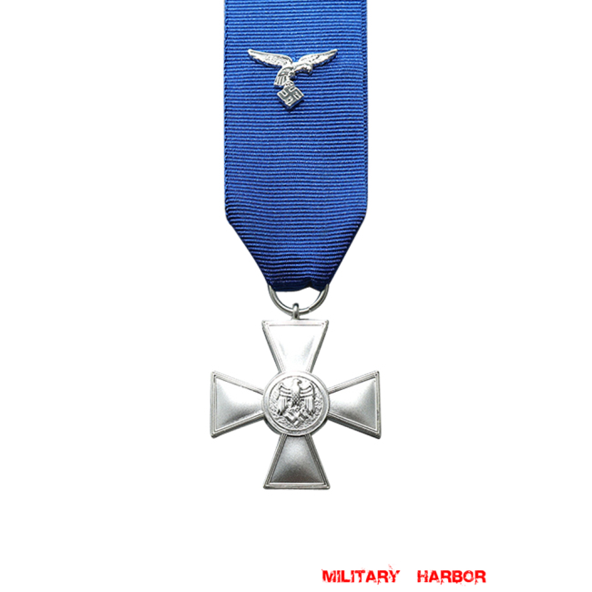 WWII German Luftwaffe 18 Years Service Medal WW2 german medal,SS insignia,Imperial German badge,german badge,long seriver order,german medals WWII,german insignia,WW2 german medals,WW2 medals,WW2 order,german order,German Long Service Awards