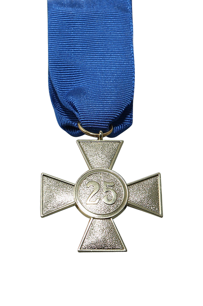 WW2 german medal,SS insignia,Imperial German badge,german badge,long seriver order,german medals WWII,german insignia,WW2 german medals,WW2 medals,WW2 order,german order,German Long Service Awards