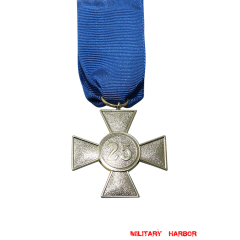 WW2 german medal,SS insignia,Imperial German badge,german badge,long seriver order,german medals WWII,german insignia,WW2 german medals,WW2 medals,WW2 order,german order,German Long Service Awards