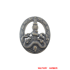 Anti-Partisan War Badge in Bronze WW2 german medal,SS insignia,Imperial German badge,german badge,Anti Partisan,german medals WWII,german insignia,WW2 german medals,WW2 medals,WW2 order,german order,German Combat and Service Awards