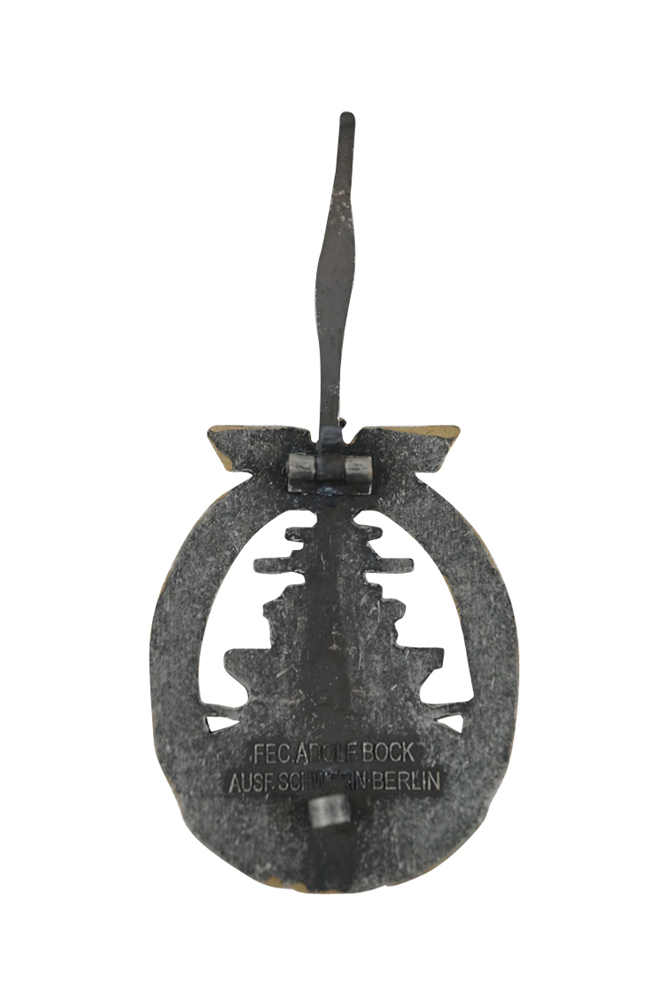 WW2 german medal,SS insignia,Imperial German badge,german badge,High Sea Fleet Badge,german medals WWII,german insignia,WW2 german medals,WW2 medals,WW2 order,german order,German Combat and Service Awards