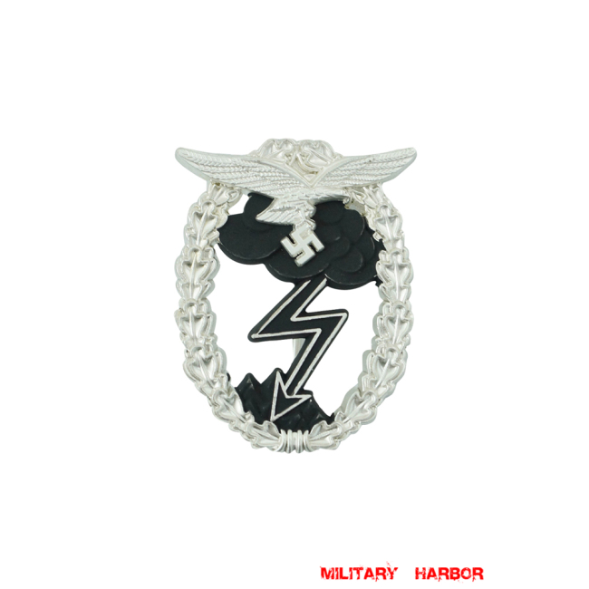 Luftwaffe Ground Assault Badge WW2 german medal,Luftwaffe insignia,Imperial German badge,german badge,Ground Assault,german medals WWII,german insignia,WW2 german medals,WW2 medals,WW2 order,german order,German Combat and Service Awards
