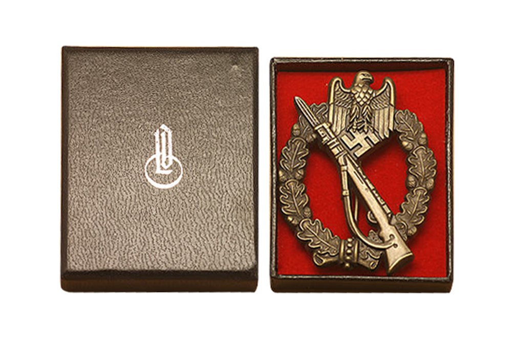 WW2 german medal,SS insignia,Imperial German badge,german badge,Tank Destruction,german medals WWII,german insignia,WW2 german medals,WW2 medals,WW2 order,german order,German Combat and Service Awards