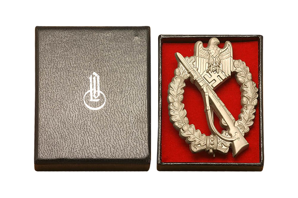 WW2 german medal,SS insignia,Imperial German badge,german badge,Tank Destruction,german medals WWII,german insignia,WW2 german medals,WW2 medals,WW2 order,german order,German Combat and Service Awards