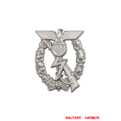 Prototype of the Infantry Assault Badge WW2 german medal,SS insignia,Imperial German badge,german badge,Tank Destruction,german medals WWII,german insignia,WW2 german medals,WW2 medals,WW2 order,german order,German Combat and Service Awards