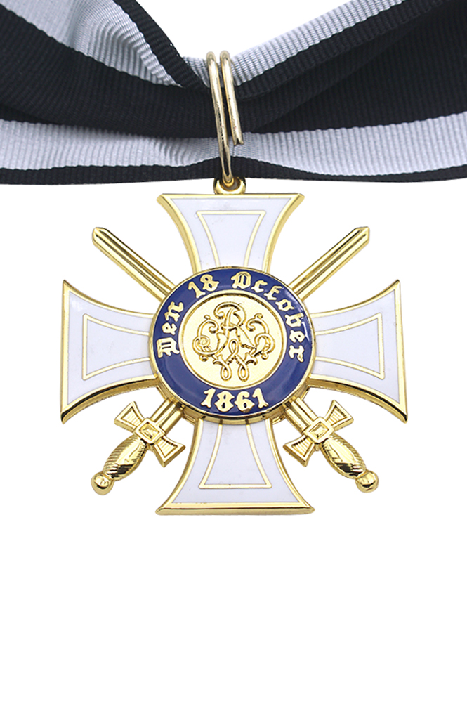 WW2 german badge,SS insignia,Imperial German badge,german badge,Merit Cross,german medals WWII,german insignia,WW2 german medals,WW2 medals,WW2 order,german order,German Political and Party Awards,german medals,ww2 insignia,german badges