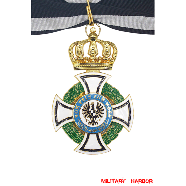 House Order of Hohenzollern Commander Class WW2 german badge,SS insignia,Imperial German badge,german badge,Merit Cross,german medals WWII,german insignia,WW2 german medals,WW2 medals,WW2 order,german order,German Political and Party Awards,german medals,ww2 insignia,german badges