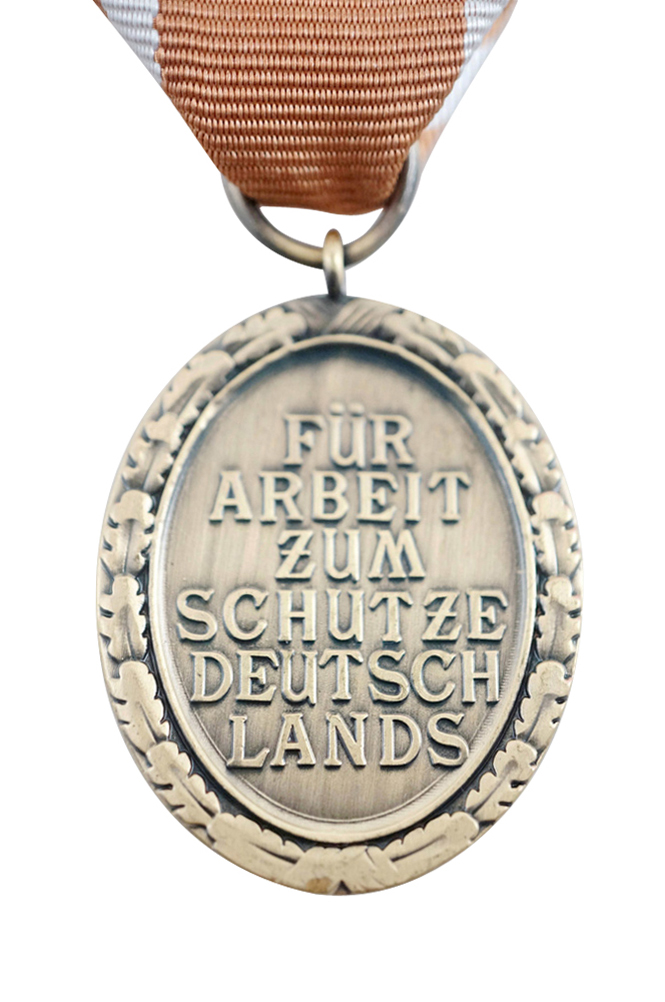 WW2 german medal,SS insignia,wehrmacht badge,german badge,West wall medal,german medals WWII,german insignia,WW2 german medals,WW2 medals,WW2 order,german order,German War Honor and Merit Cross