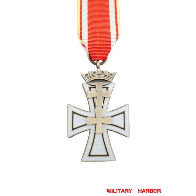 German Danzig cross 2nd class WW2 german medal,SS insignia,Imperial German badge,german badge,Danzig cross,german medals WWII,german insignia,WW2 german medals,WW2 medals,WW2 order,german order,German Political and Party Awards