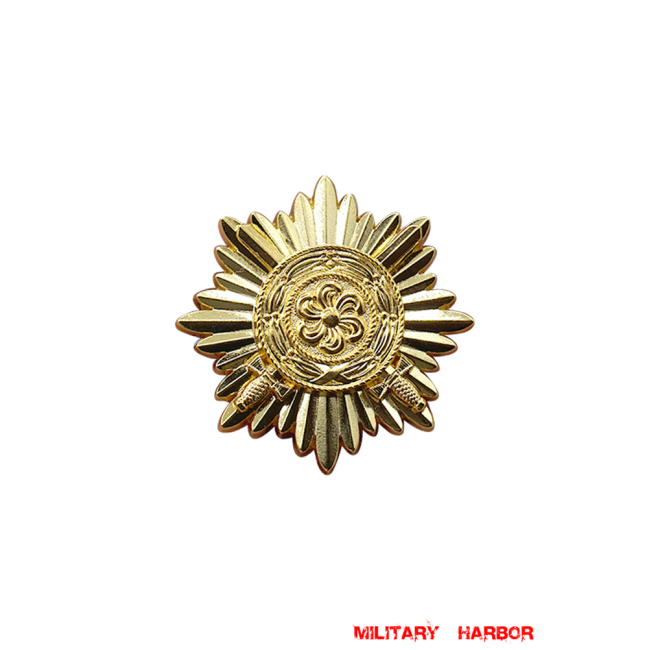 Ostvolk Medal 1st Class in Gold with Swords WW2 german medal,SS insignia,wehrmacht badge,iron cross,german clasp,german medals WWII,german insignia,WW2 german medals,WW2 medals,WW2 order,german order,German Iron Cross,Ostvolk Medal,Luftwaffe medal,Luftwaffe badge,SS SS badge,Kriegsmarine badge, Kriegsmarine medal,WW2 badge,WW2 medal