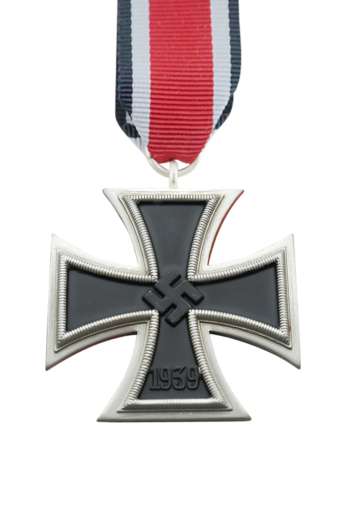 WW2 german medal,SS insignia,wehrmacht badge,iron cross,knights cross,german medals WWII,german insignia,WW2 german medals,WW2 medals,WW2 order,german order,German Iron Cross