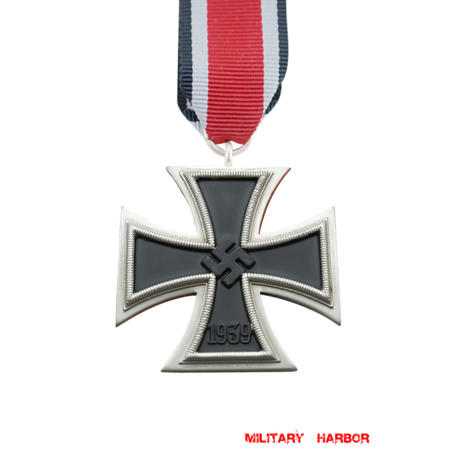 1939 Iron Cross 2nd Class(Nickel Silver) WW2 german medal,SS insignia,wehrmacht badge,iron cross,knights cross,german medals WWII,german insignia,WW2 german medals,WW2 medals,WW2 order,german order,German Iron Cross