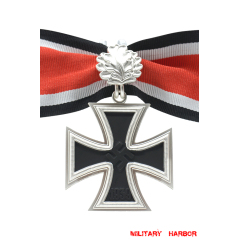 Knight's Cross with Oak Leaf WW2 german medal,SS insignia,wehrmacht badge,iron cross,knights cross,german medals WWII,german insignia,WW2 german medals,WW2 medals,WW2 order,german order,German Iron Cross