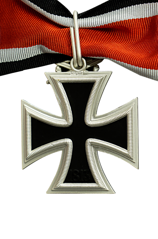WW2 german medal,SS insignia,wehrmacht badge,iron cross,knights cross,german medals WWII,german insignia,WW2 german medals,WW2 medals,WW2 order,german order,German Iron Cross