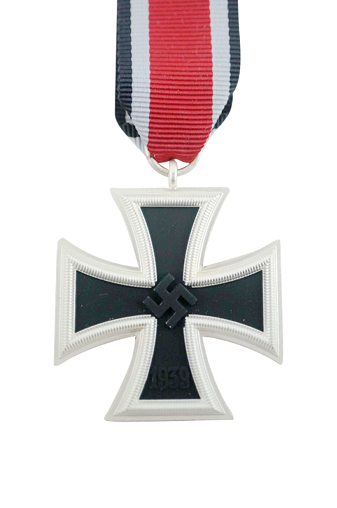 WW2 german medal,SS insignia,wehrmacht badge,iron cross,knights cross,german medals WWII,german insignia,WW2 german medals,WW2 medals,WW2 order,german order,German Iron Cross